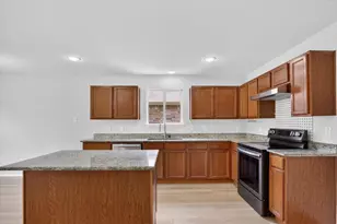 3220 Brixton Dr, Fort Worth, TX 76137 - Photo 4