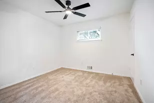 10922 Ferndale Rd, Dallas, TX 75238 - Photo 30