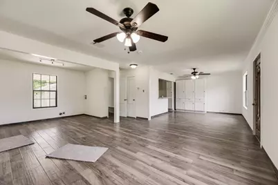 523 35th Street, Grand Prairie, TX 75050 - Photo 22