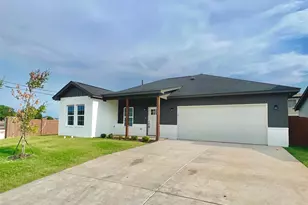 101 Magnolia Ests St, Crowley, TX 76036 - Photo 2