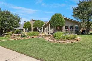7623 Kevin Dr, Dallas, TX 75248 - Photo 2