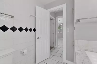 907 Ogden Avenue, Cockrell Hill, TX 75211 - Photo 22