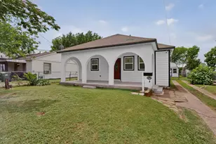 907 Ogden Ave, Cockrell Hill, TX 75211 - Photo 30