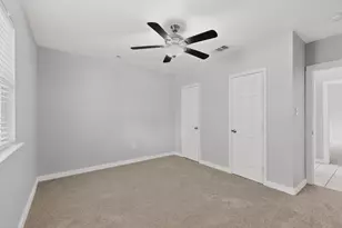 907 Ogden Ave, Cockrell Hill, TX 75211 - Photo 18