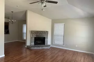 2305 Dalewood Ln, Bedford, TX 76022 - Photo 4
