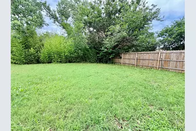 3228 N Bell Avenue, Denton, TX 76207 - Photo 16