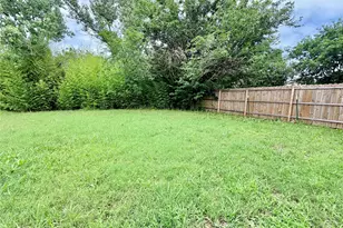 3228 N Bell Ave, Denton, TX 76207 - Photo 16