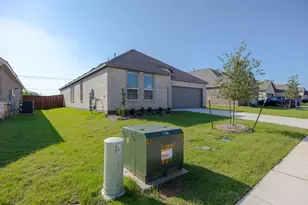 2220 Pommel Ln, Aubrey, TX 76227 - Photo 6