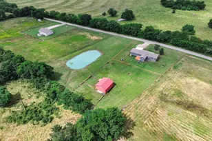 323 Co Rd 3804, Wolfe City, TX 75496 - Photo 34