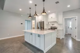 13901 County Rd 102, Grandview, TX 76050 - Photo 6
