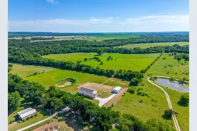 13901 County Road 102, Grandview, TX 76050 - Photo 36