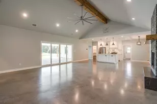 13901 County Rd 102, Grandview, TX 76050 - Photo 6
