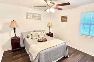 2117 Foxcroft Cir, Denton, TX 76209 - Photo 12