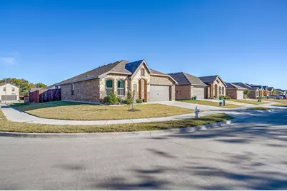 5828 Utopia Drive, Fort Worth, TX 76179 - Photo 2