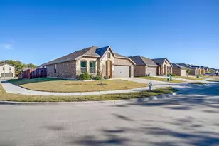 5828 Utopia Dr, Fort Worth, TX 76179 - Photo 2