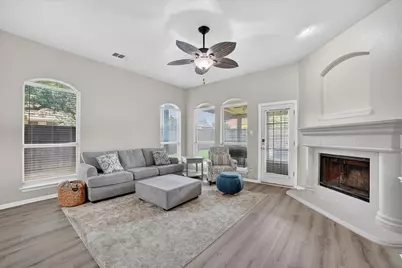 2070 Danbury Drive, Rockwall, TX 75032 - Photo 4