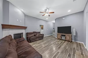109 Ruby Cir, Hewitt, TX 76643 - Photo 2