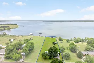521 Ideal Cir, Quinlan, TX 75474 - Photo 2