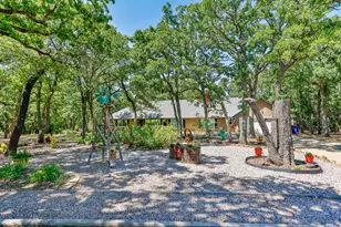4823 Co Rd 211, Gainesville, TX 76240 - Photo 2