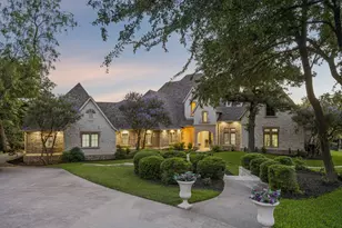 9191 Silver Leaf Ct, Little Elm, TX 75068 - Photo 2