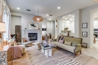 2811 Hood Street #C, Dallas, TX 75219 - Photo 2