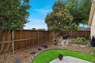 6701 Briarwood Dr, Fort Worth, TX 76132 - Photo 36