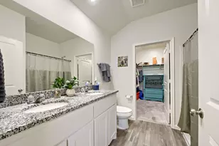 420 Jameson St, Springtown, TX 76082 - Photo 16