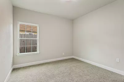 5520 Goodman Avenue, Fort Worth, TX 76107 - Photo 24
