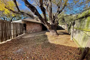 120 Shadybrook Dr, DeSoto, TX 75115 - Photo 24