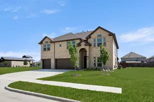 2303 Goldfinch Dr, Mansfield, TX 76063 - Photo 2
