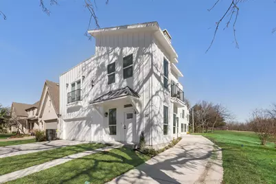 312 S Glasgow Drive, Dallas, TX 75214 - Photo 2