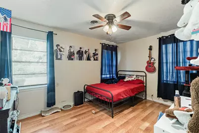 2211 Cloverdale Street, Arlington, TX 76010 - Photo 14