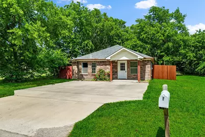 823 N Branch Street, Sherman, TX 75090 - Photo 1