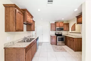 823 N Branch St, Sherman, TX 75090 - Photo 12