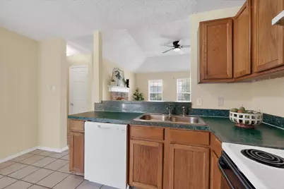 2509 Gerry Way Street, Lancaster, TX 75134 - Photo 14