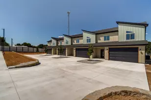 1003 Agua Escondida Ct, Springtown, TX 76082 - Photo 4