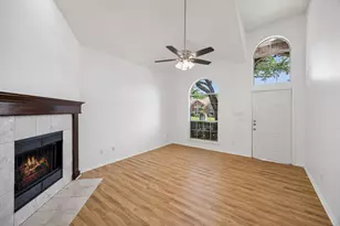 537 Raintree Cir, Coppell, TX 75019 - Photo 2