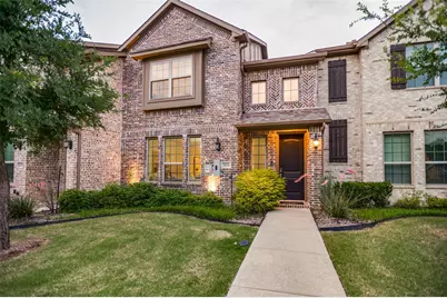 3636 Fuchsia Drive, Carrollton, TX 75007 - Photo 2