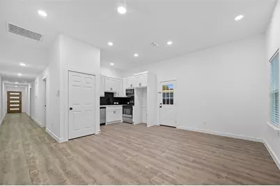 1315 Oneal Street #B, Commerce, TX 75428 - Photo 2