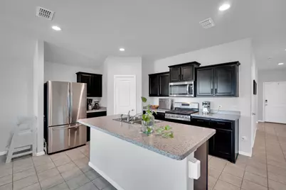 16620 Portage Street, Justin, TX 76247 - Photo 4
