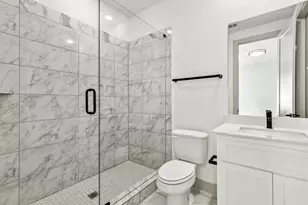 2541 Carmelita St, Dallas, TX 75212 - Photo 12