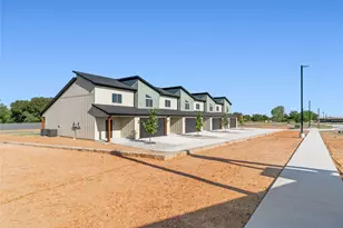 1007 Agua Escondida Ct, Springtown, TX 76082 - Photo 32