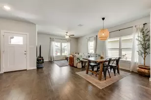 2204 Paxton Way, Denton, TX 76209 - Photo 4