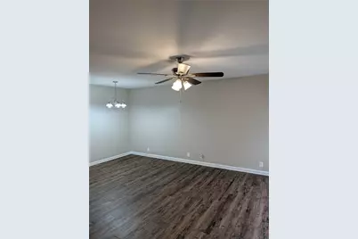 105 Dupont Circle, Fort Worth, TX 76134 - Photo 4