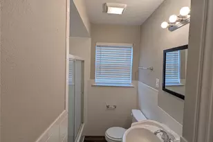105 Dupont Cir, Fort Worth, TX 76134 - Photo 20