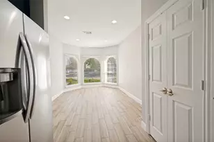 9426 Abbey Rd, Irving, TX 75063 - Photo 4