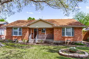 9610 Livenshire Dr, Dallas, TX 75238 - Photo 2