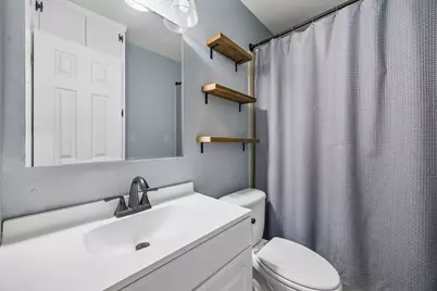 801 Broadway Avenue, Euless, TX 76040 - Photo 14