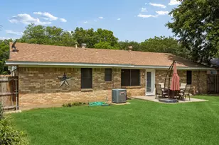 801 Broadway Ave, Euless, TX 76040 - Photo 24