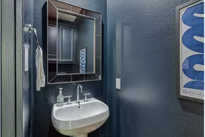 2323 Clark Street, Dallas, TX 75204 - Photo 14